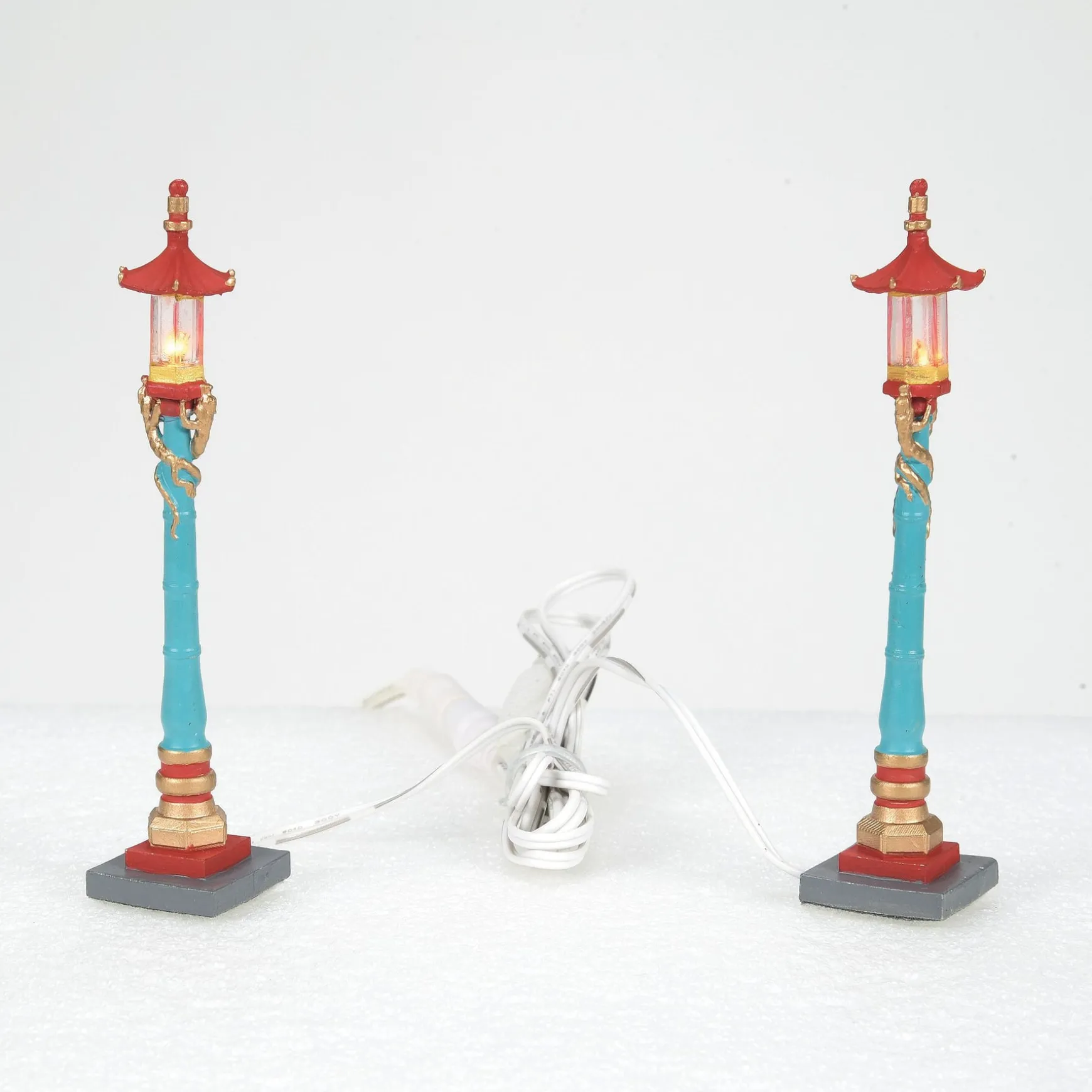 Chinatown Post Lamps S/2