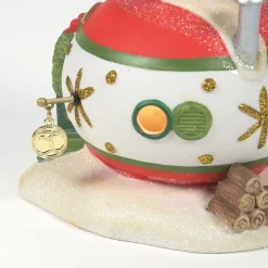 Finny's Ornament House