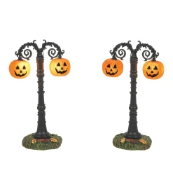 Hallows Eve Lit Street Lamps