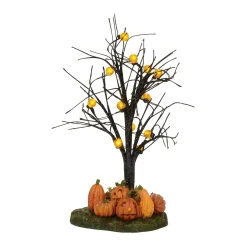 Lit Jack-O-Lantern Tree