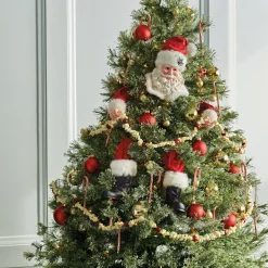 Saint Nick in a Cinch