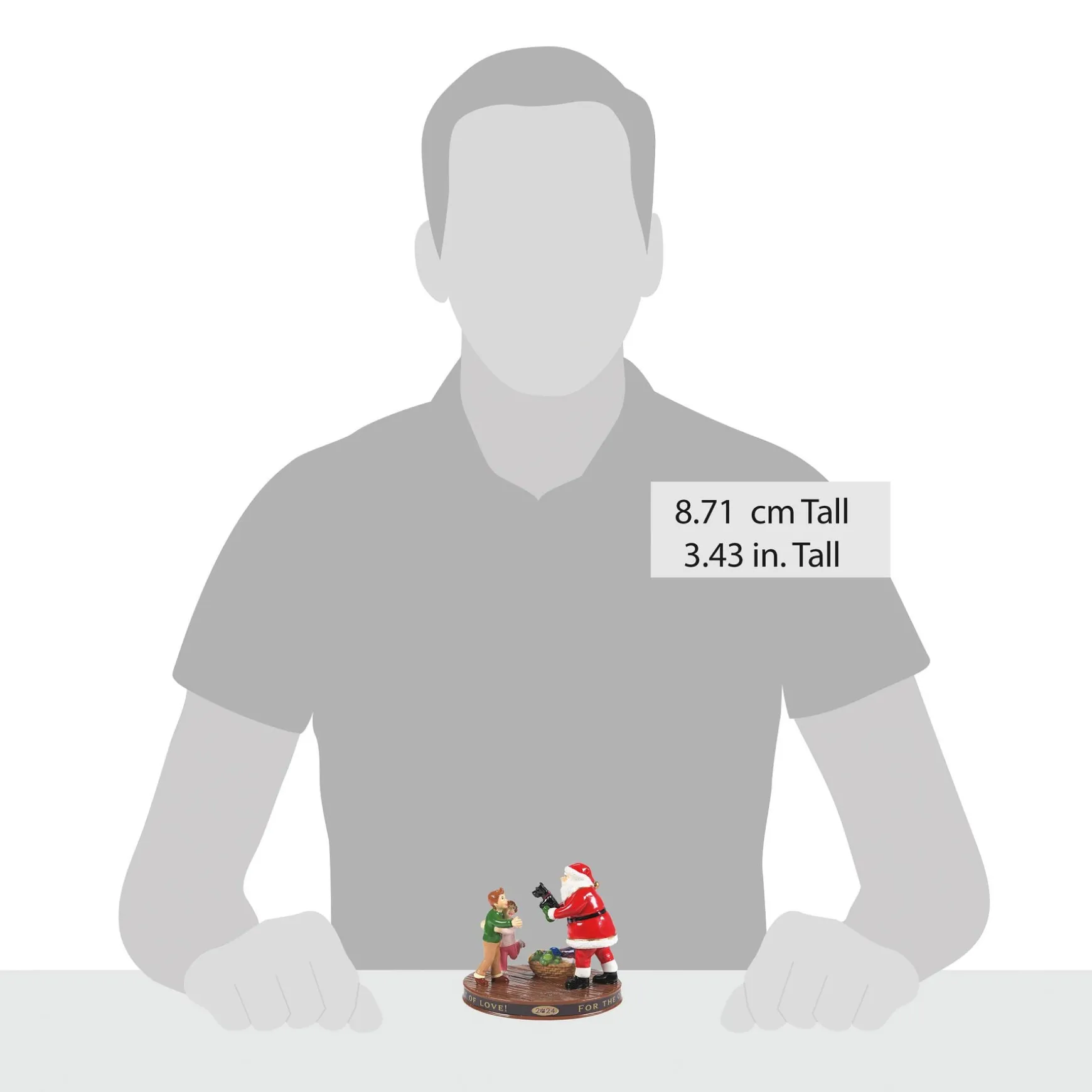 Santa Comes To Town 2024